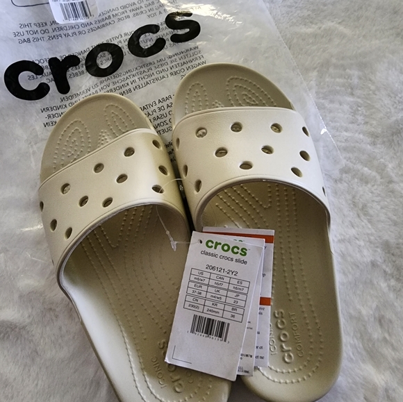 Crocs Slides - Picture 1 of 4